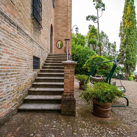 Rocchetta Cionini - A Castle Overlooking The Motor Valley Villa