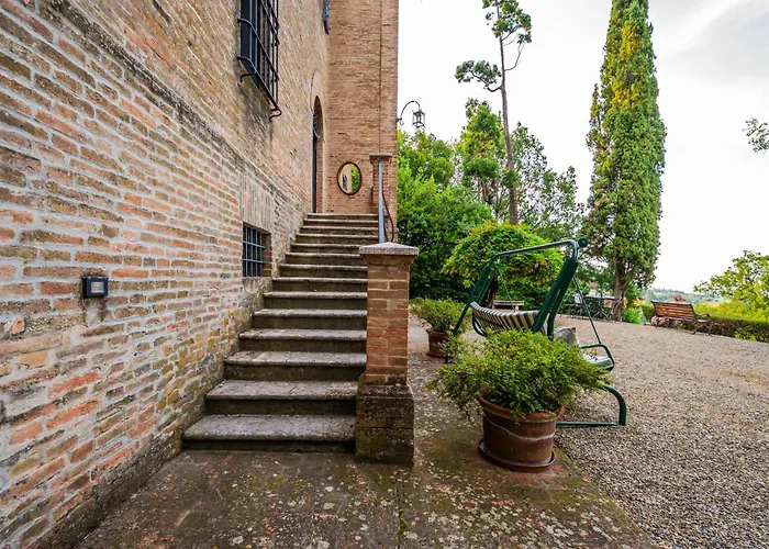 Rocchetta Cionini - A Castle Overlooking The Motor Valley Villa