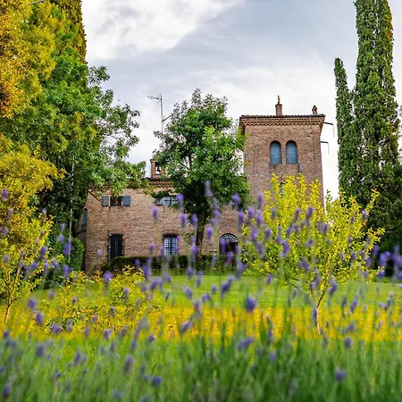 Rocchetta Cionini - A Castle Overlooking The Motor Valley *