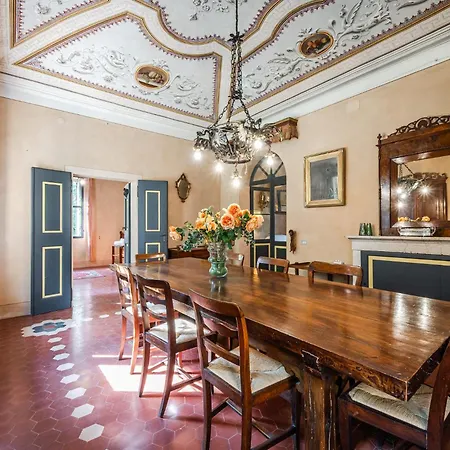 Rocchetta Cionini - A Castle Overlooking The Motor Valley Montebaranzone