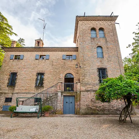 Rocchetta Cionini - A Castle Overlooking The Motor Valley