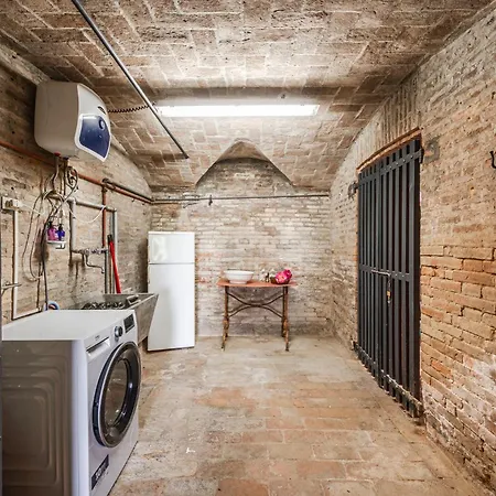 Rocchetta Cionini - A Castle Overlooking The Motor Valley Βίλα Montebaranzone