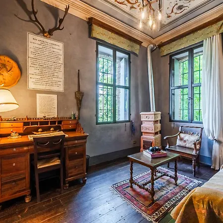 Villa Rocchetta Cionini - A Castle Overlooking The Motor Valley