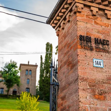 Villa Rocchetta Cionini - A Castle Overlooking The Motor Valley *