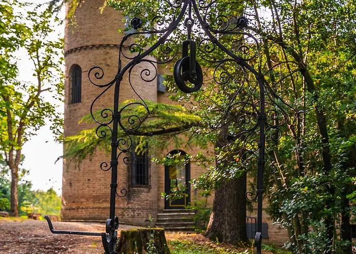 Βίλα Rocchetta Cionini - A Castle Overlooking The Motor Valley *