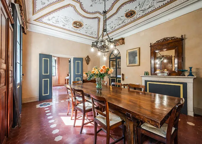 Rocchetta Cionini - A Castle Overlooking The Motor Valley Montebaranzone