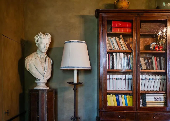 Willa Rocchetta Cionini - A Castle Overlooking The Motor Valley